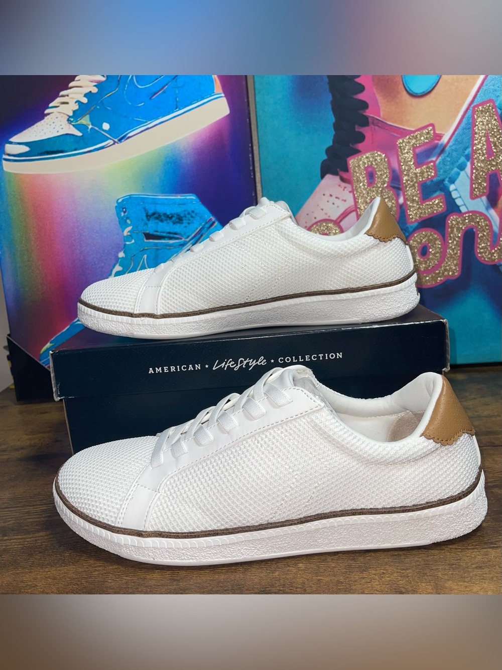 Dr. Scholl's Seaside Sneakers, white
Women's Size 9.5